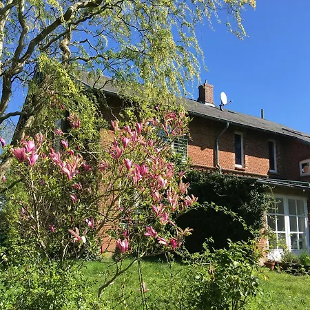 Apartment Artist At Aukrug Nature Park *